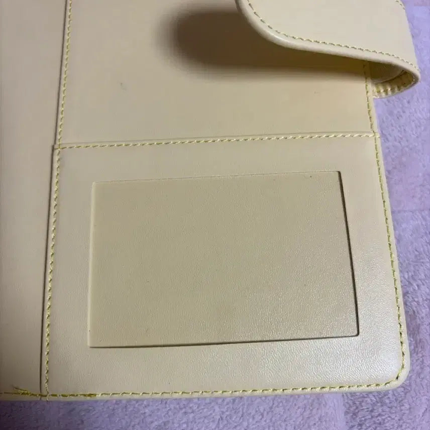 [BUNJANG] Fromis_9 Macaron Binder Yellow / 프롬아블 마카롱 바인더 옐로우 네고가능