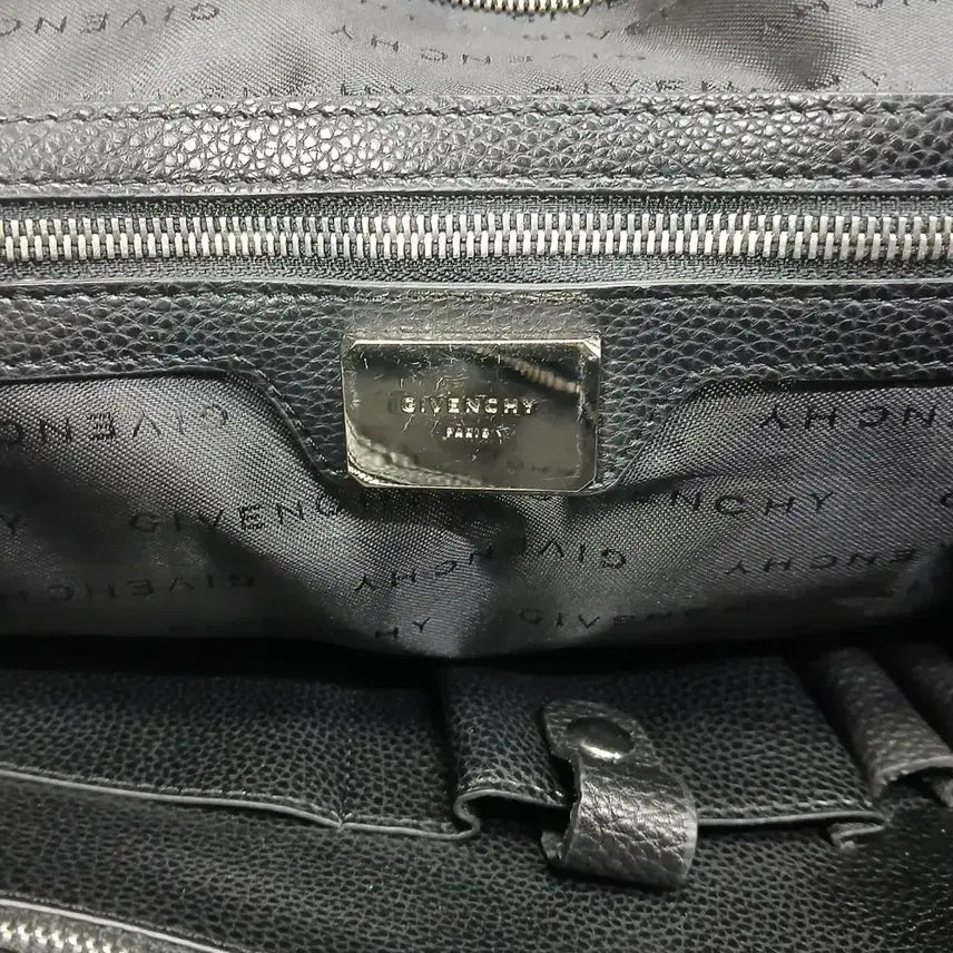 [BUNJANG] Givenchy Briefcase / [사용감있음] 지방시 남성용 서류가방 가방 (전체글 필독]