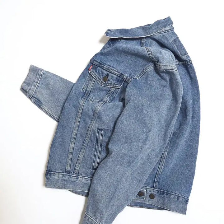 [BUNJANG] Levis Washed Light Blue Denim Trucker Jacket / 리바이스 Levis 워싱 연청 데님 트러커 자켓