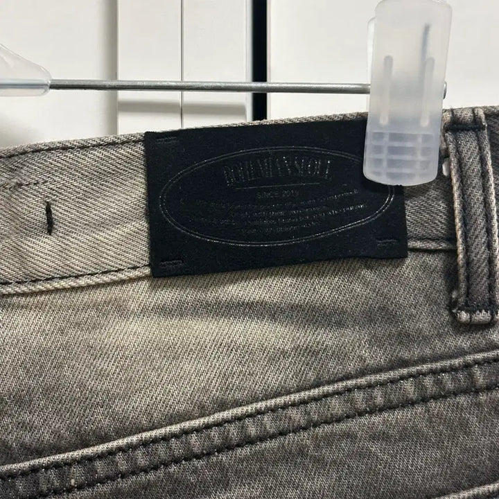 [BUNJANG] Bohemian Seoul Denim Shorts / 보헤미안서울 데미지 데님 반바지 m