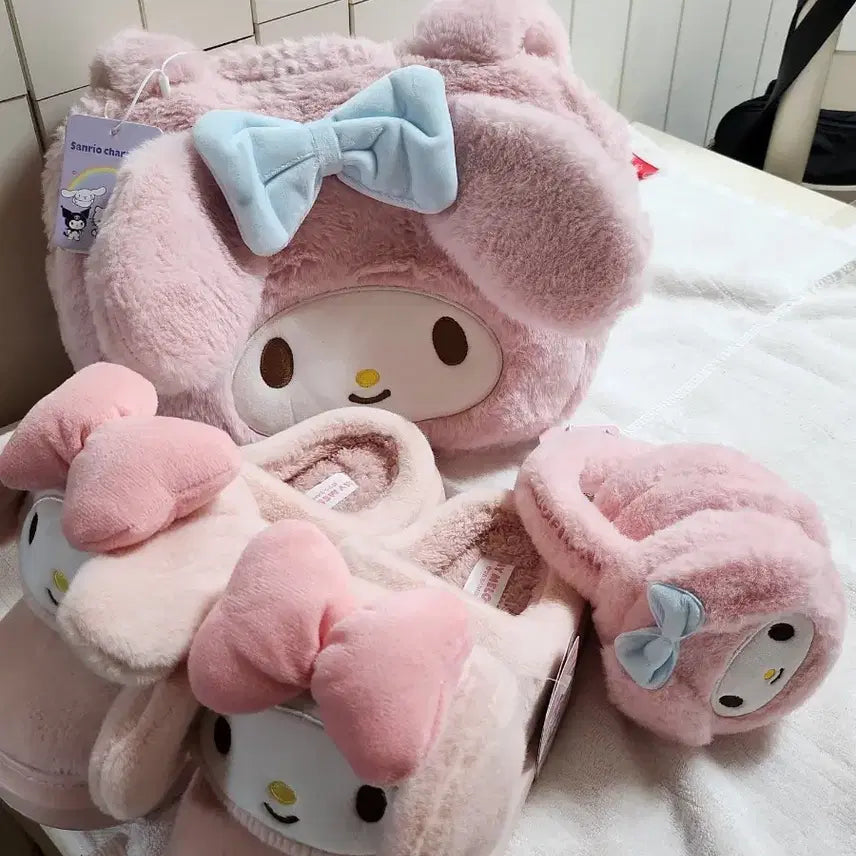 [BUNJANG] Sanrio My Melody Angora Pastel Set / 산리오 마이멜로디 가방/슬리퍼/귀마개 세트