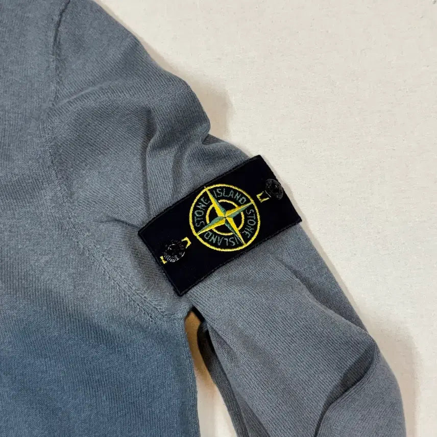 [BUNJANG] Stone Island Gray Knit / L) 스톤아일랜드 와펜 그레이 니트