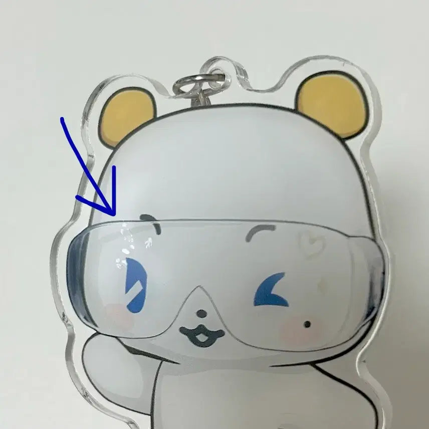 [BUNJANG] PLAVE MME Mimmu Mediheal Mirror Keyring / 플레이브 므메미무 뫄 홀더 + 메디힐 거울 키링 양도