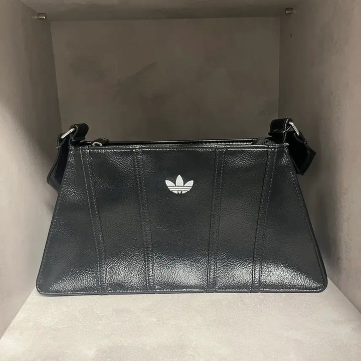 [BUNJANG] Adidas Airliner Shoulder Bag / 아디다스 에어라이너 숄더백