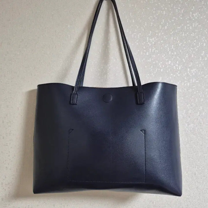 [BUNJANG] Black Genuine Leather Tote Bag / 천연소가죽 토트백 + 태슬 장식