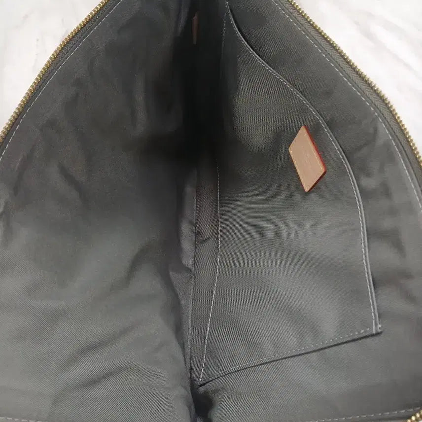 [BUNJANG] Louis Vuitton Titanium Monogram Clutch Bag / [새상품급 남녀공용] 루이비통 티타늄 모노그램 클러치백 (전체글 필독)