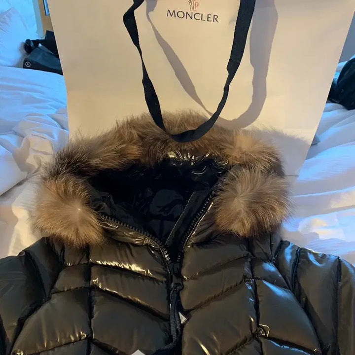 [BUNJANG] Moncler Long Down Jacket - Real Raccoon Fur / 정품) 몽클레어 롱패딩 1사이즈 -리얼 라쿤퍼