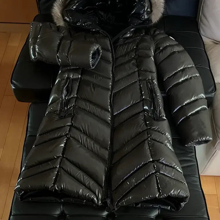 [BUNJANG] Moncler Long Down Jacket - Real Raccoon Fur / 정품) 몽클레어 롱패딩 1사이즈 -리얼 라쿤퍼