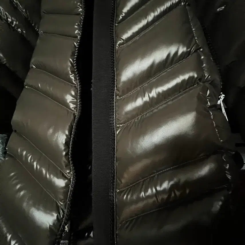 [BUNJANG] Moncler Long Down Jacket - Real Raccoon Fur / 정품) 몽클레어 롱패딩 1사이즈 -리얼 라쿤퍼