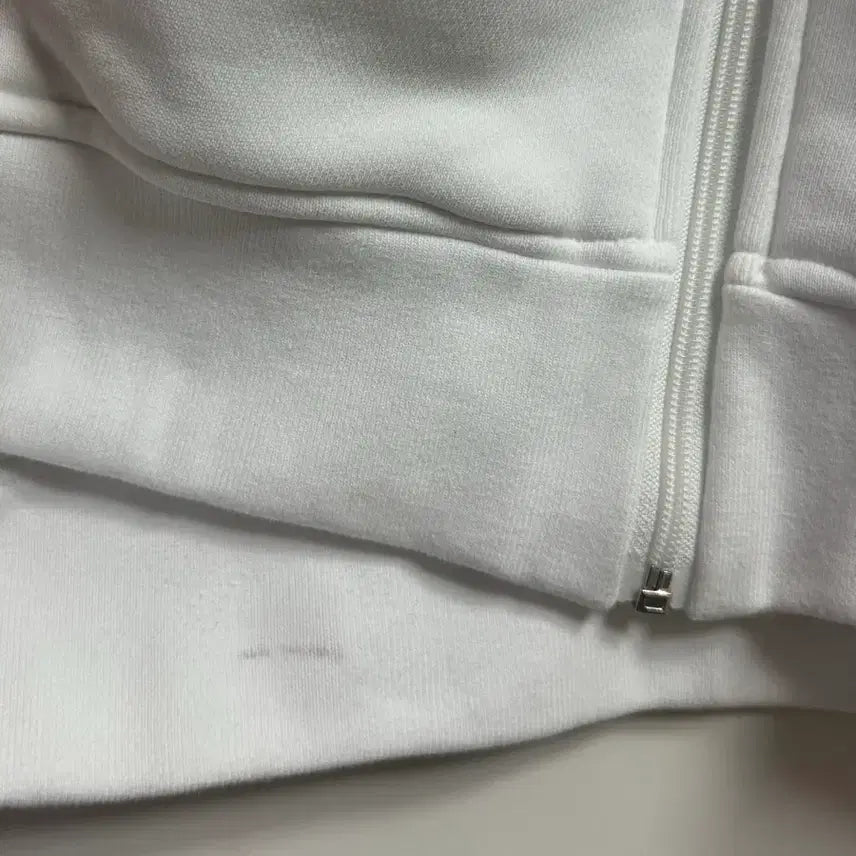 [BUNJANG] La Ceremony EMA X LCM Zip-up Set (Jennie Worn) / 라세레모니 집업 셋업 EMA X LCM  (제니 착용)
