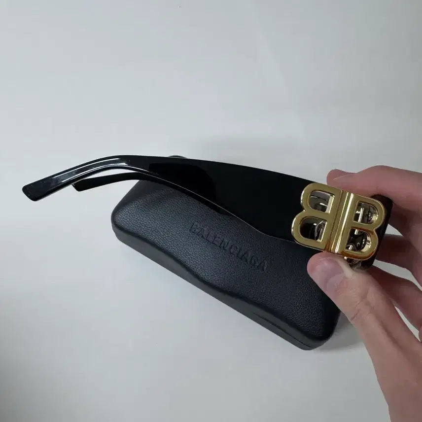 [BUNJANG] Balenciaga Dynasty Rectangle Sunglasses / 발렌시아가 다이내스티 렉탱글 선글라스