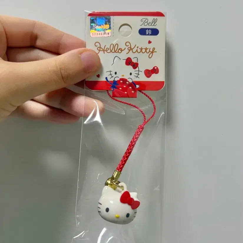 [BUNJANG] Hello Kitty Bell Keychain / 헬로키티 방울 키링