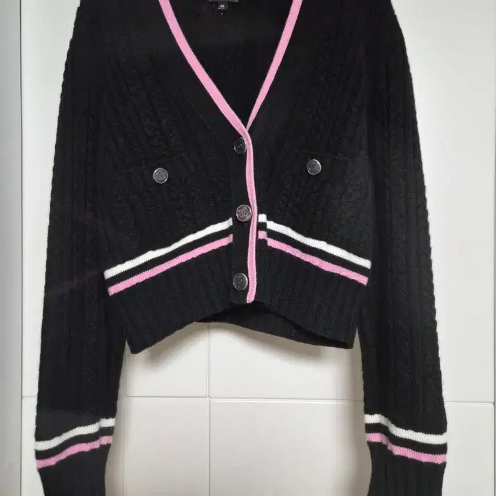 [BUNJANG] Chanel CC Button Cashmere Cardigan / 샤넬 CC버튼 캐시미어 가디건