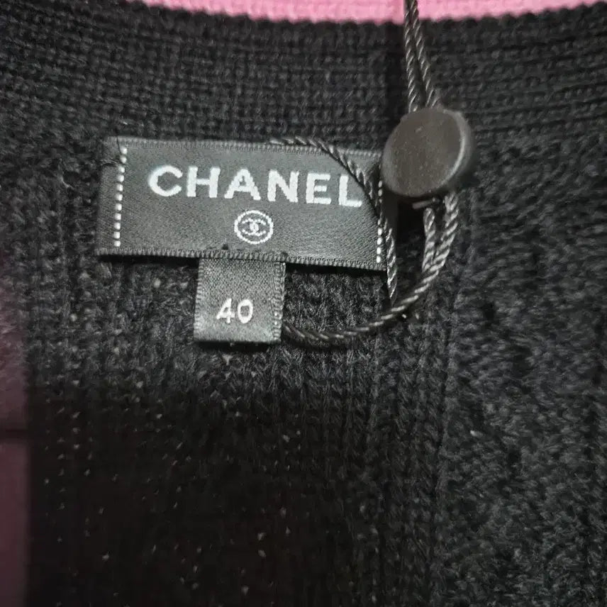 [BUNJANG] Chanel CC Button Cashmere Cardigan / 샤넬 CC버튼 캐시미어 가디건