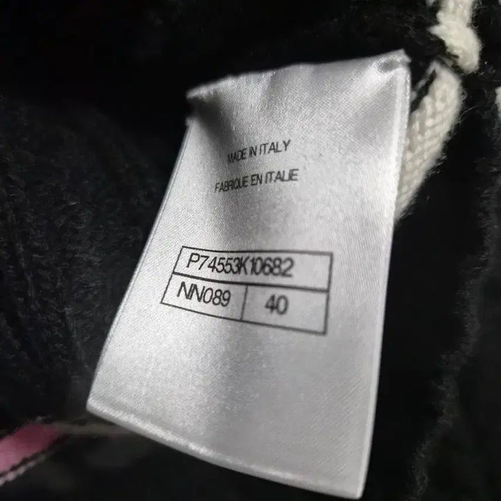 [BUNJANG] Chanel CC Button Cashmere Cardigan / 샤넬 CC버튼 캐시미어 가디건