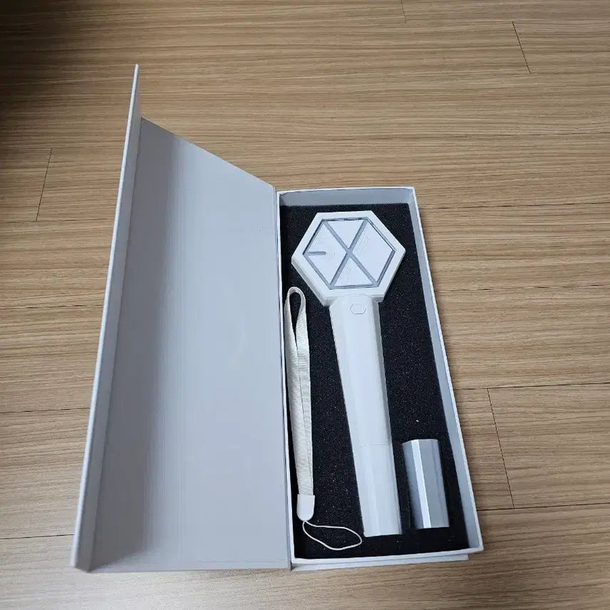 [BUNJANG] EXO Light Stick / 엑소 응원봉 에리디봉