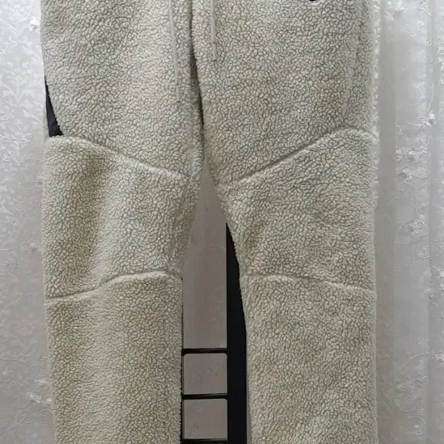 [BUNJANG] Nike Fleece Banding Pants (Ivory) - Size 30 / 나이키 뽀글이 밴딩바지 30