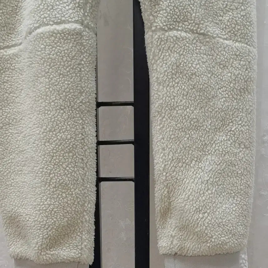 [BUNJANG] Nike Fleece Banding Pants (Ivory) - Size 30 / 나이키 뽀글이 밴딩바지 30