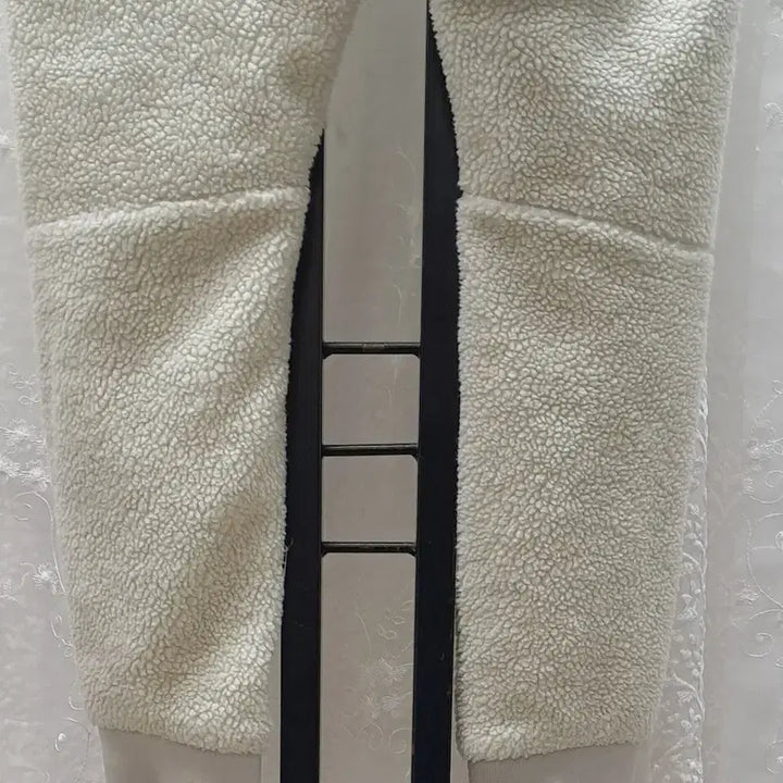[BUNJANG] Nike Fleece Banding Pants (Ivory) - Size 30 / 나이키 뽀글이 밴딩바지 30