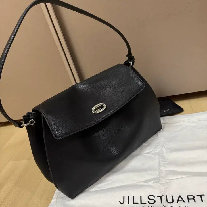 [BUNJANG] Jill Stuart AUBE Leather Shoulder Bag / 질스튜어트 AUBE 가죽 숄더백 블랙 가방