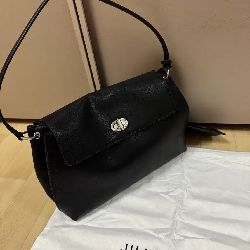 [BUNJANG] Jill Stuart AUBE Leather Shoulder Bag / 질스튜어트 AUBE 가죽 숄더백 블랙 가방