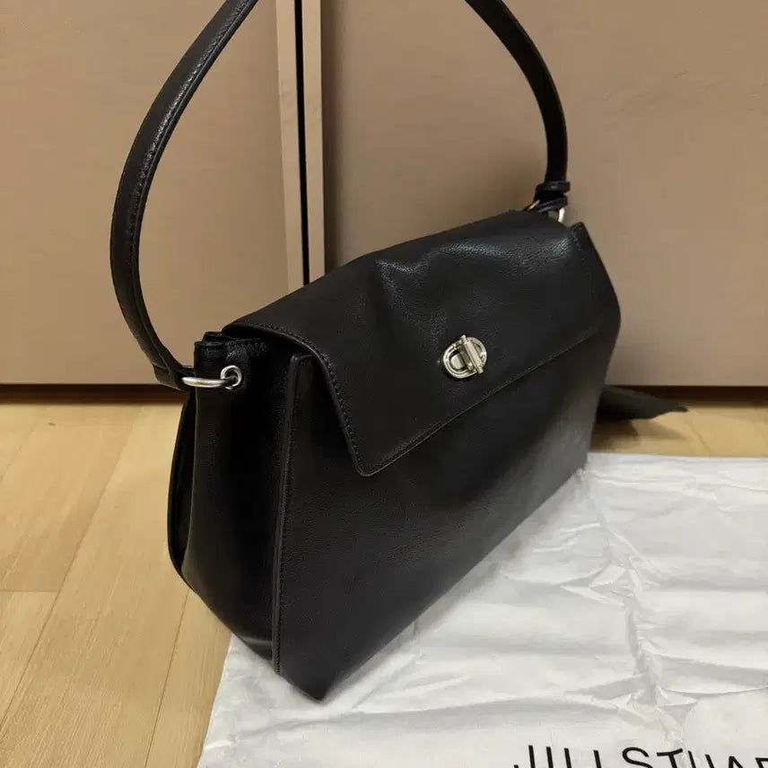 [BUNJANG] Jill Stuart AUBE Leather Shoulder Bag / 질스튜어트 AUBE 가죽 숄더백 블랙 가방