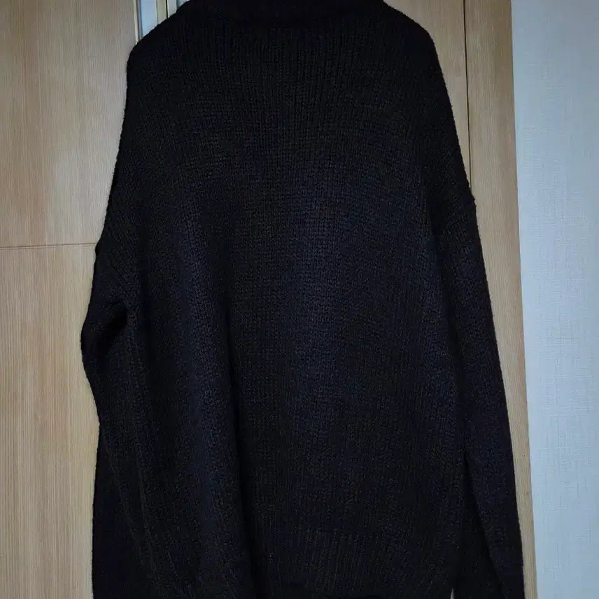 [BUNJANG] ROAD Half-Neck Black Knit / (L) ROAD 하프넥 블랙 니트
