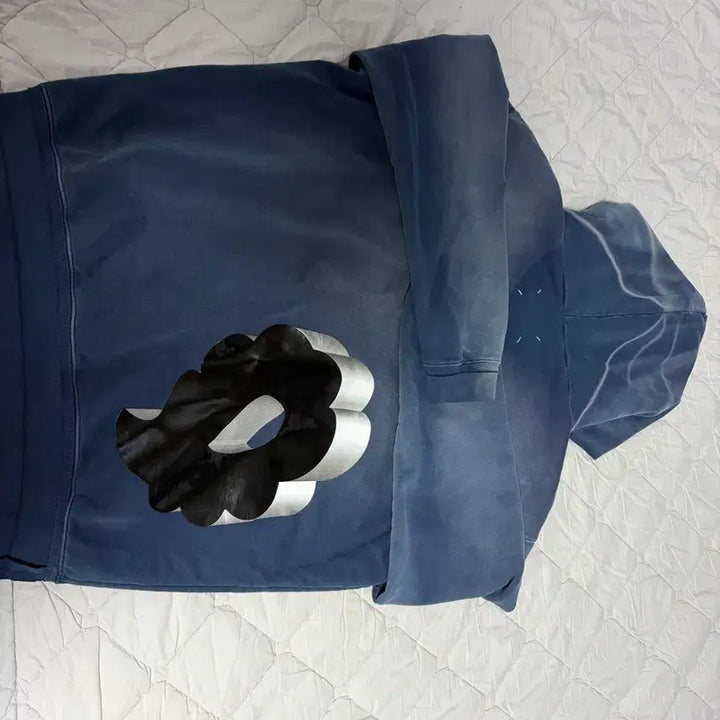 [BUNJANG] Maison Margiela Blue Washed Hoodie / 메종 마르지엘라 블루 후드티
