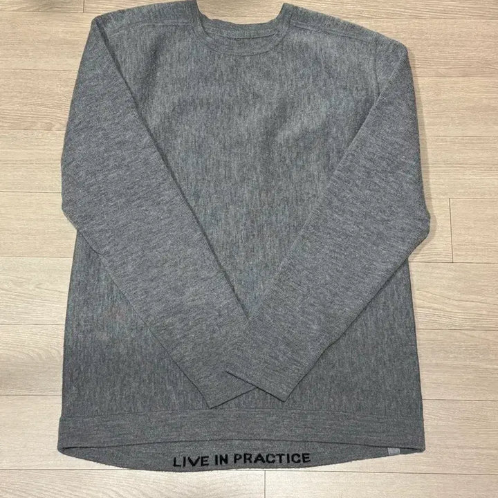 [BUNJANG] Lululemon Air Knit Gray Large / 룰루레몬 에어 니트 그레이 라지