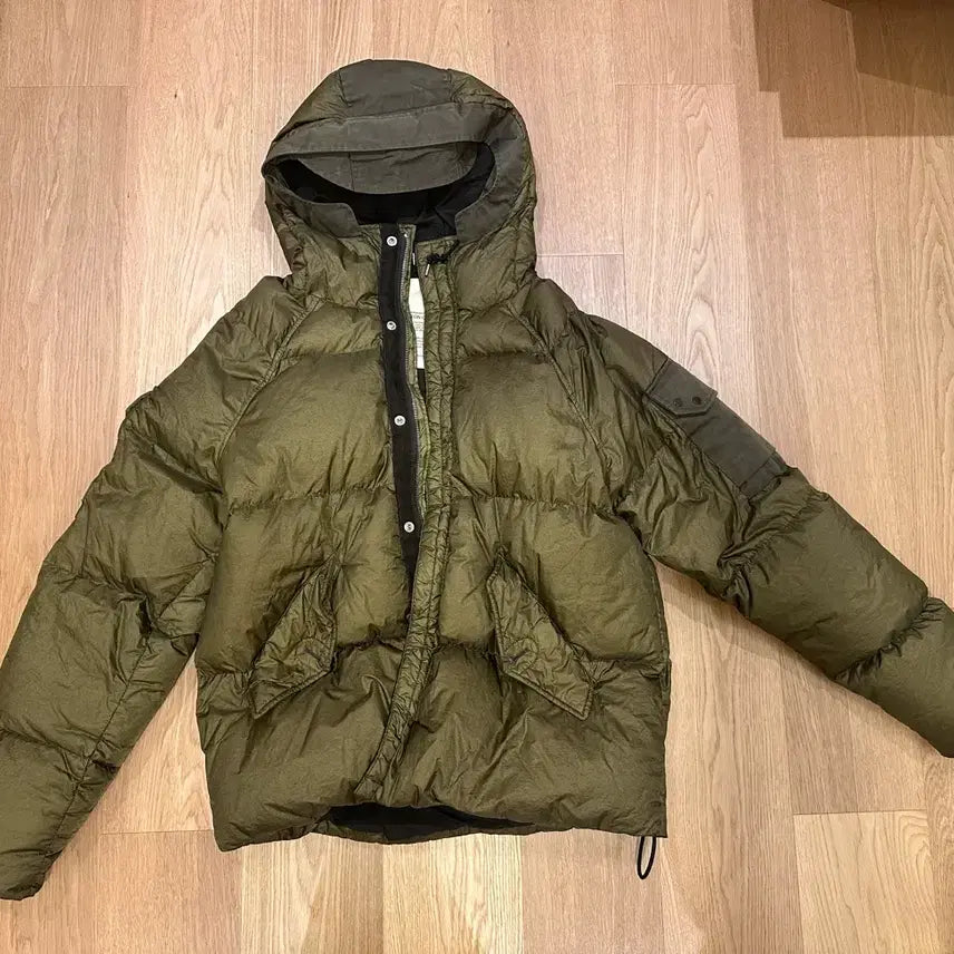 [BUNJANG] Ten C Iced Combo Down Jacket Green Lizard / Ten C 텐씨 아이스드 콤보 다운 자켓 그린 리자드