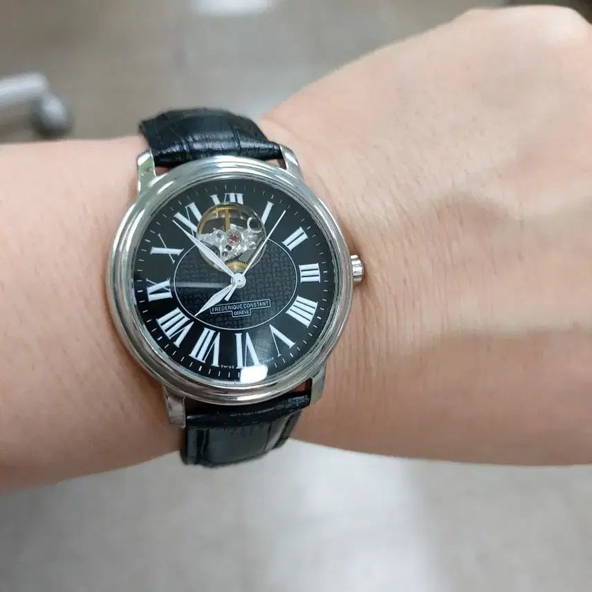 [BUNJANG] Frederique Constant Black Leather Watch / 프레드릭 콘스탄트 블랙 가죽 시계