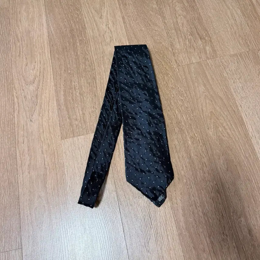 [BUNJANG] DKNY Silk Necktie / 이태리명품 DKNY 정품 블랙 실크 넥타이! 매장가 20만원대! 해외직수