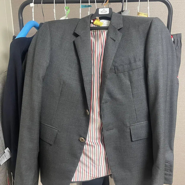 [BUNJANG] Thom Browne Classic Super 120 Wool Suit Jacket Mid-Gray / [1] 톰브라운 클래식 수퍼 120 울 수트 미드그레이 정장상의
