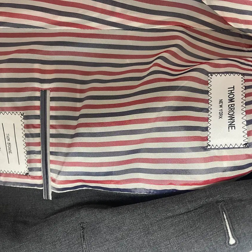 [BUNJANG] Thom Browne Classic Super 120 Wool Suit Jacket Mid-Gray / [1] 톰브라운 클래식 수퍼 120 울 수트 미드그레이 정장상의