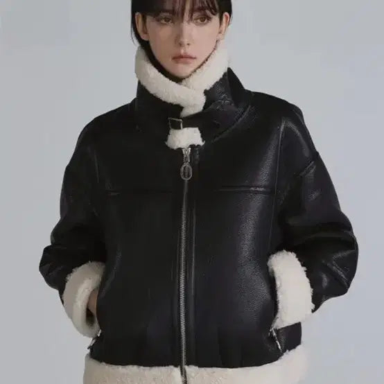 [BUNJANG] The Green Lab Black Faux Shearling Coat / 더그린랩 무스탕
