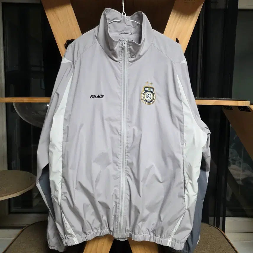 [BUNJANG] Palace Pro Shell Jacket Gray L / 팔라스 프로 쉘 자켓 그레이 L