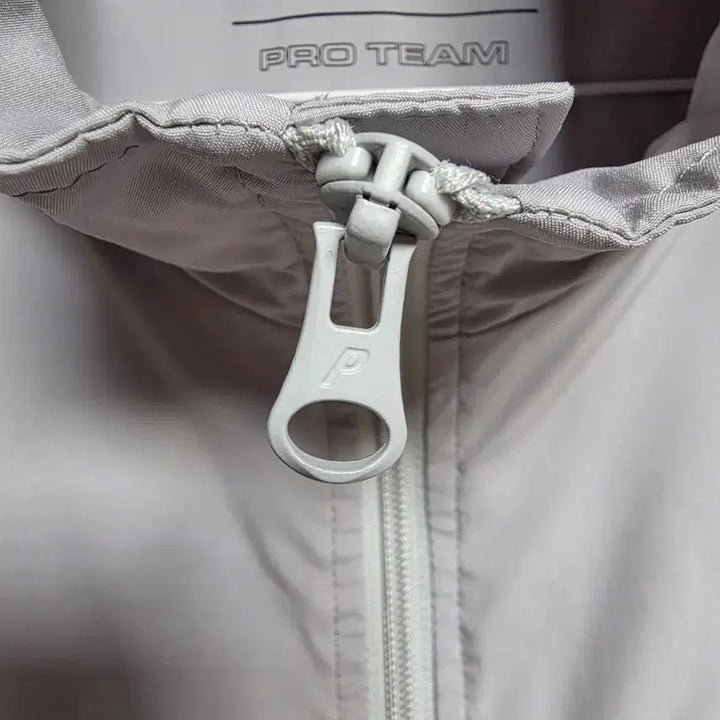 [BUNJANG] Palace Pro Shell Jacket Gray L / 팔라스 프로 쉘 자켓 그레이 L