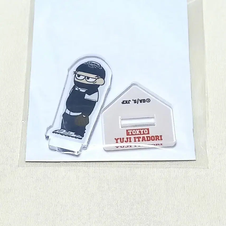 [SOLD OUT] 주술회전 지로리 아크릴 스탠드 야구버전 이타도리 유지