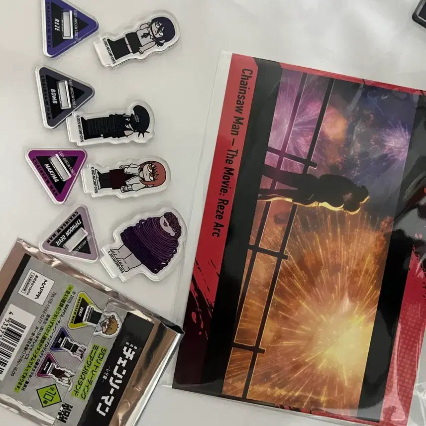 [BUNJANG] Chainsaw Man Ziroly Acrylic Stand Bundle Set / 체인소맨 지로리 아크릴 스탠드(레제, 밤, 마키마, 태풍) 불꽃놀이 엽서