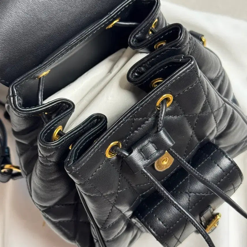 [BUNJANG] Dior Caro Backpack Small Black / 디올 카로 백팩 스몰 블랙 (풀박스,인보이스포함)