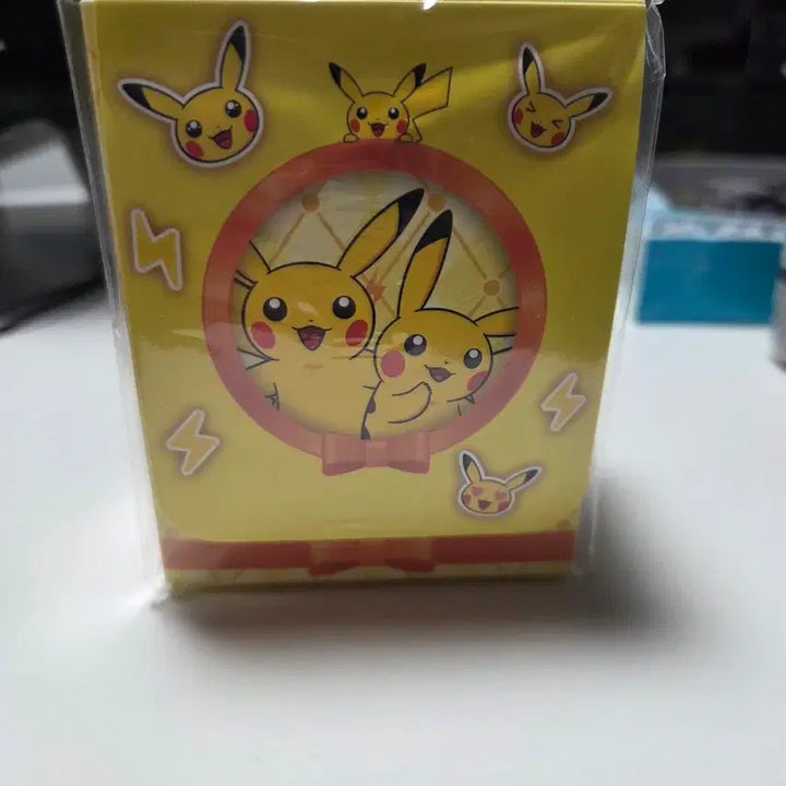 [BUNJANG] Pokemon Pikachu Deck Case / 포켓몬카드 피카츄 카드 덱케이스