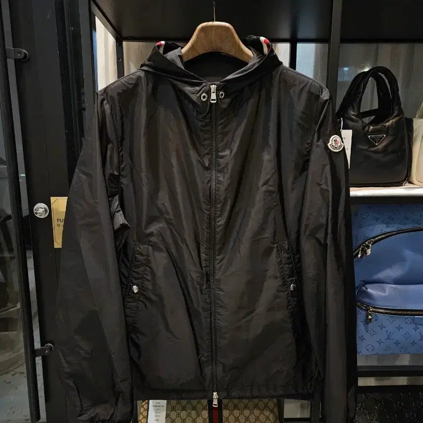 [BUNJANG] Moncler Grimpers Windbreaker Jacket - Black / [정품/새상품급/24SS/4사이즈] 몽클레어 그림퍼스 바람막이 자켓 블랙