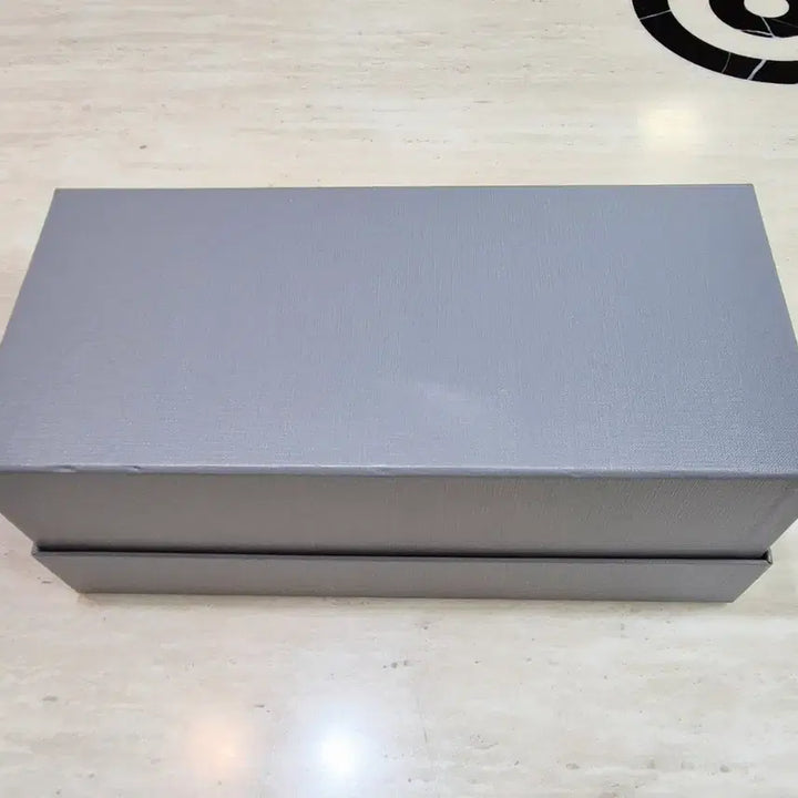 [BUNJANG] Balenciaga Box and Shopping Bag Set / [정품]발렌시아가 박스+쇼핑백 SET,발렌아가 쇼핑백,발렉시아가 운동화