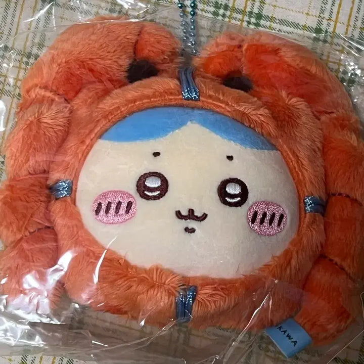 [BUNJANG] Chiikawa Shanghai Limited Hachiware Mascot Plush / 치이카와 상하이한정 털게 마스코트 하치와레