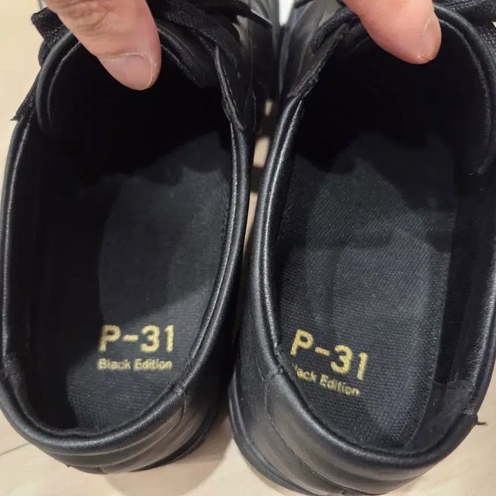 [BUNJANG] P-31 Sneakers Black Edition / p-31 키높이 스니커즈 250mm 블랙에디션 팔아요