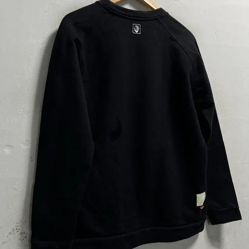 [SOLD OUT] 100 블랙야크 루즈핏 스웻 맨투맨 정품