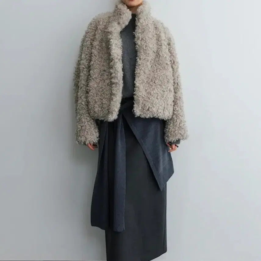 [BUNJANG] The Aperture Fur Jacket (Ash) / 디애퍼처 퍼자켓 (ash)
