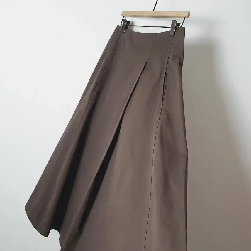 [BUNJANG] Unbranded Brown Pleated Long Skirt / (새) 바스락 밤색 핀턱 롱 스커트 s