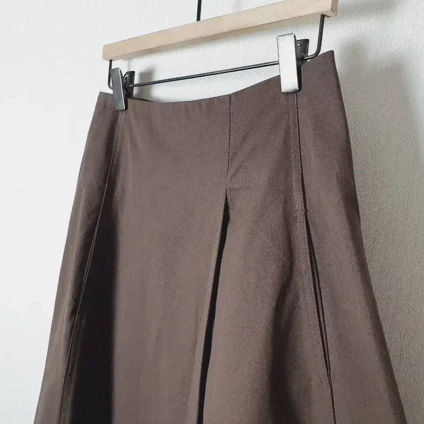 [BUNJANG] Unbranded Brown Pleated Long Skirt / (새) 바스락 밤색 핀턱 롱 스커트 s