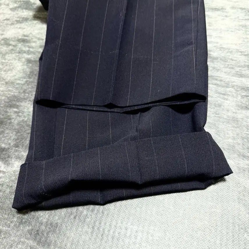 [BUNJANG] Krizia Uomo Black Label Navy Stripe Suit / Made in Italy Black Label Krizia Uomo 수트